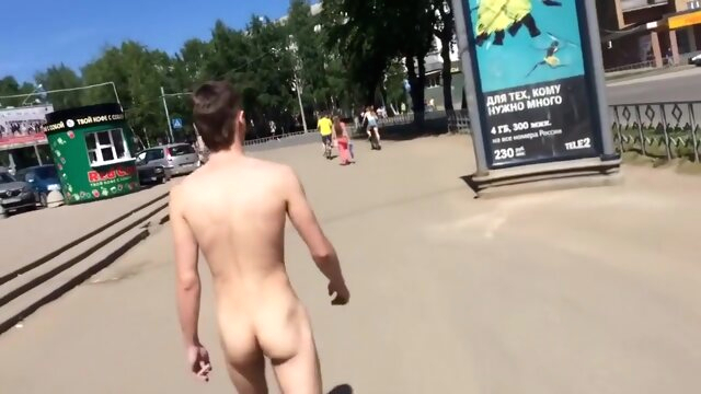 Watch Naked Boy Walking in.. amateur gayporn blonde fetish